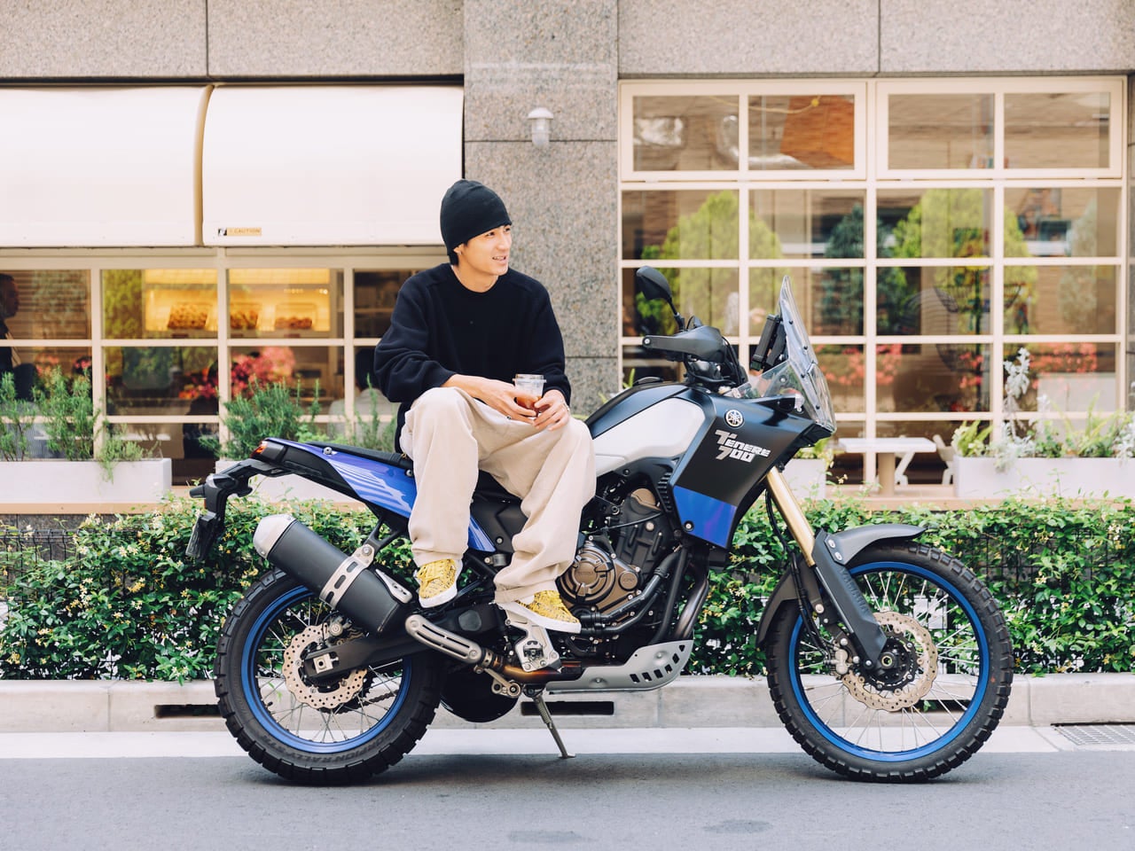 [Gallery]愛車の「ヤマハ テレネ700」でいつかは仮面ライダーに⁉︎　少年時代から憧れたバイクという趣味【俺たちの“ノリモノ”語り！／Vol.19・YAMAHA Tenere700】