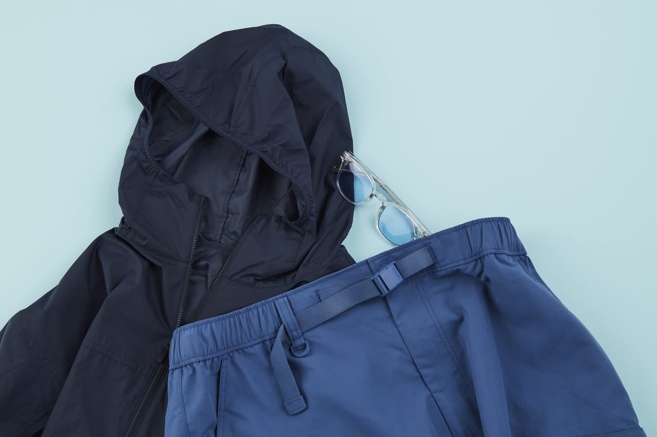 「ユニクロ」のフェスにオススメな名品５選。接触冷感のエアリズムTシャツ、UVカット&撥水パッカブルパーカ…今年のフェスは何着てく？#5