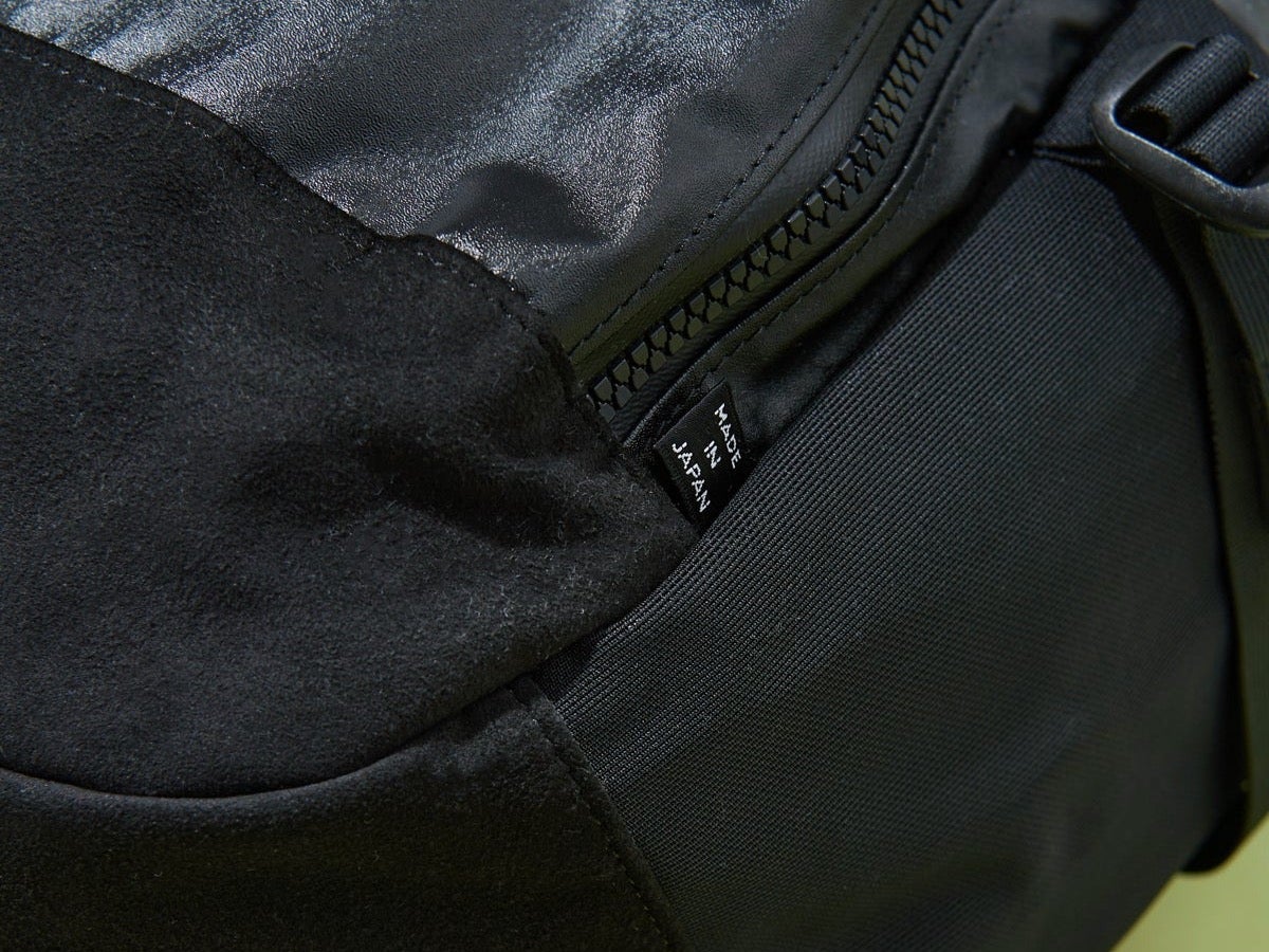 [Gallery] 人気スタイリストがガチで欲しい「黒いバックパック」５選。あの永久定番名品から梅雨にオススメの撥水モデルまで！