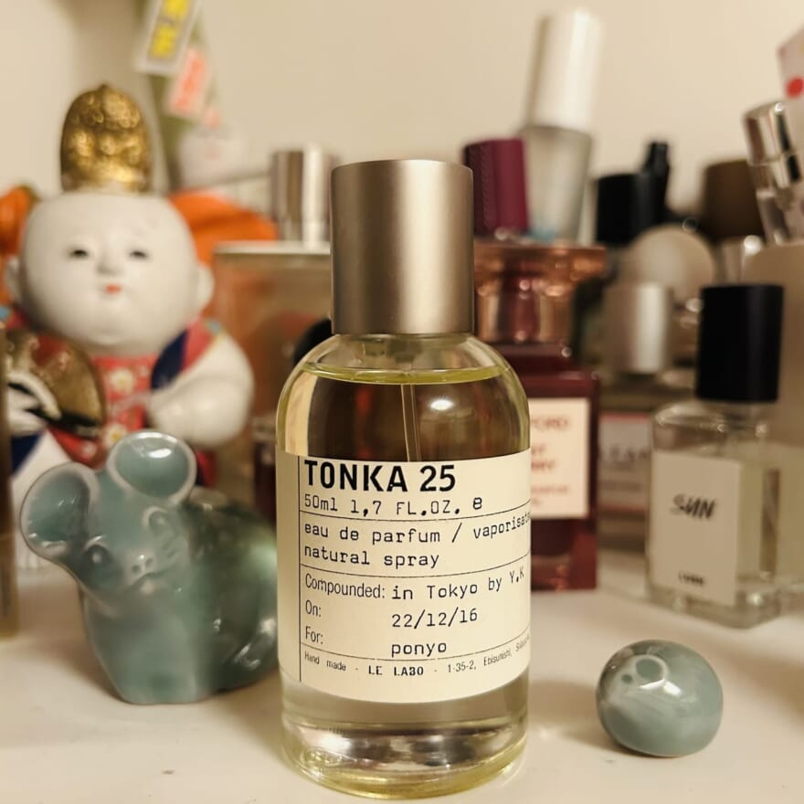 LE LABOの「TONKA 25」は、甘党のわたしが最初に使ったウッディな香り