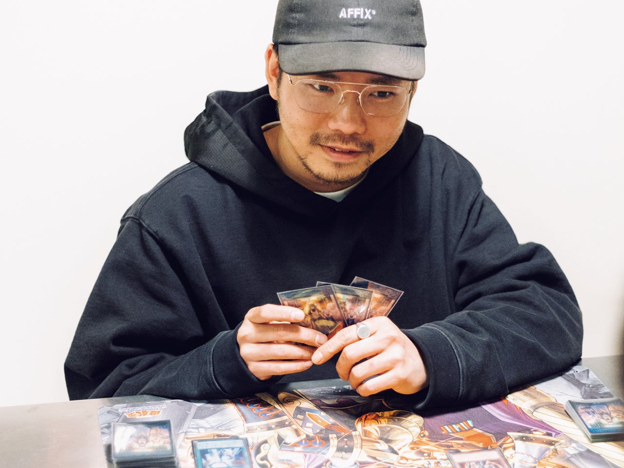 「遊戯王カード沼」に溺れた人の実態。「４か月で60万円課金…今もなお進化し続ける奥深い戦略性がクセになる」