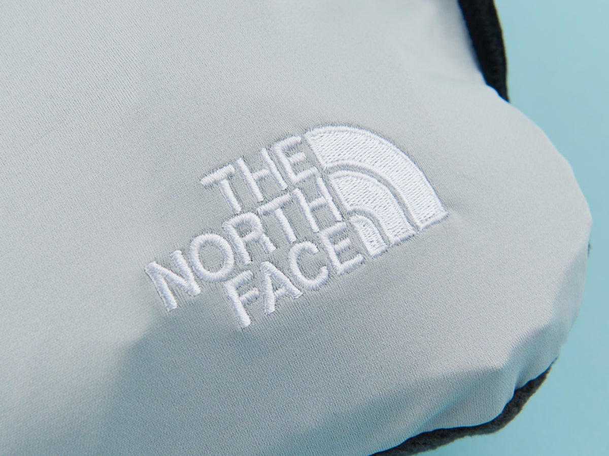 ザ・ノース・フェイスetc…夏の旅に向けて買うべき「便利グッズ」４選。旅先も移動も超快適！