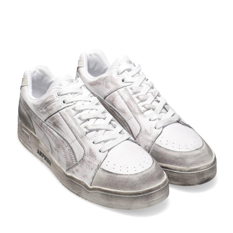 「PUMA(プーマ)」と人気ユーチューバー「MB(エムビー)」、そして「atmos(アトモス)」がトリプルコラボレーションを実施。バスケットボールシューズの「SLIPSTREAM(スリップストリーム)」をヴィンテージティストにリモデルして発売