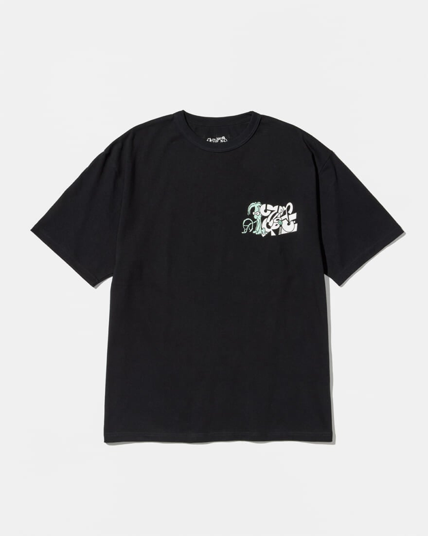 Aki Yamamoto × BEAMS T　ビームスTのグラフィックTシャツ