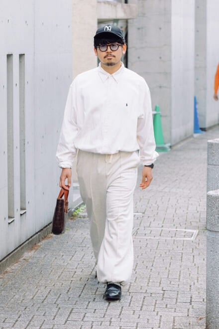 オールホワイトコーデが大ブレイク中！服好きたちはどう差をつける？[23年夏のトレンドキーワード＃8] メンズノンノウェブ | MEN'S ...