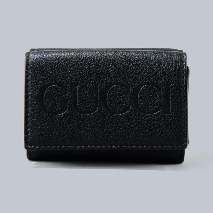 グッチの黒いレザー財布