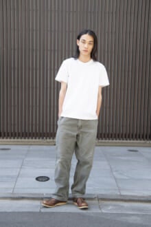 [安西 一真] 「ヘインズの白Tをカーハートのデニムと革靴で渋く着こなした！」【メンズノンノモデルの私服スナップ】
