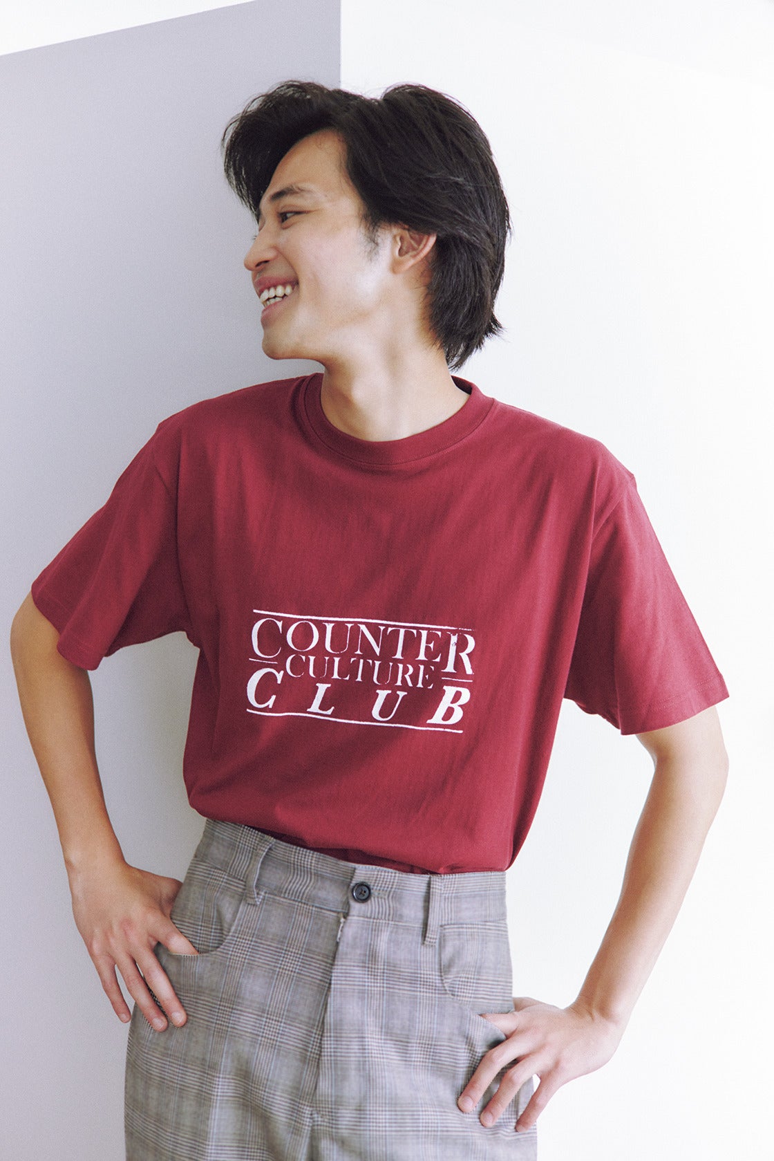 スノウショベリング　本屋のTシャツ