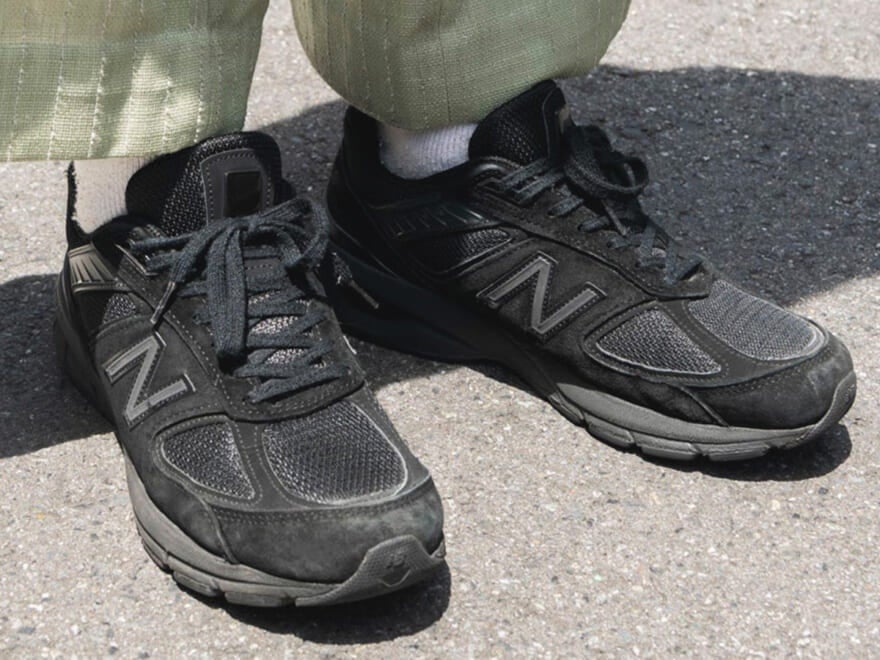 希少　new balance 990 v4 ニューバランス　ブラック