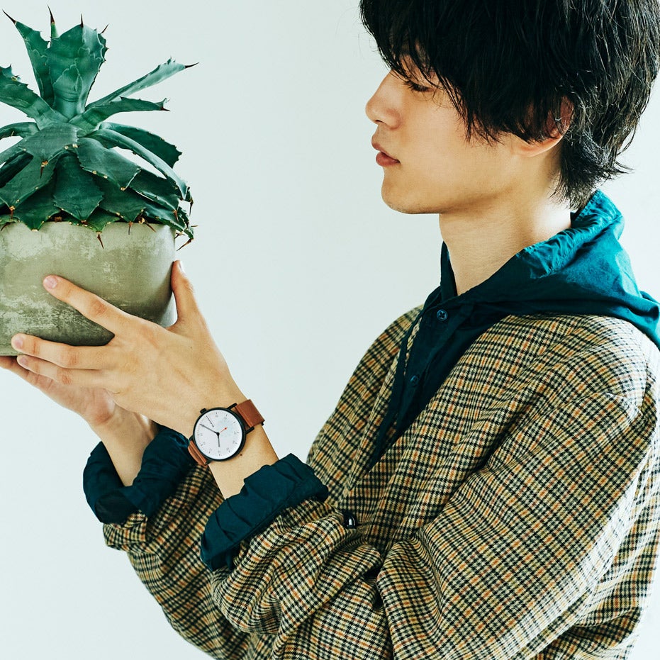 欲しいのはグッドデザイン！SKAGENの腕時計を、秋服のアクセントに