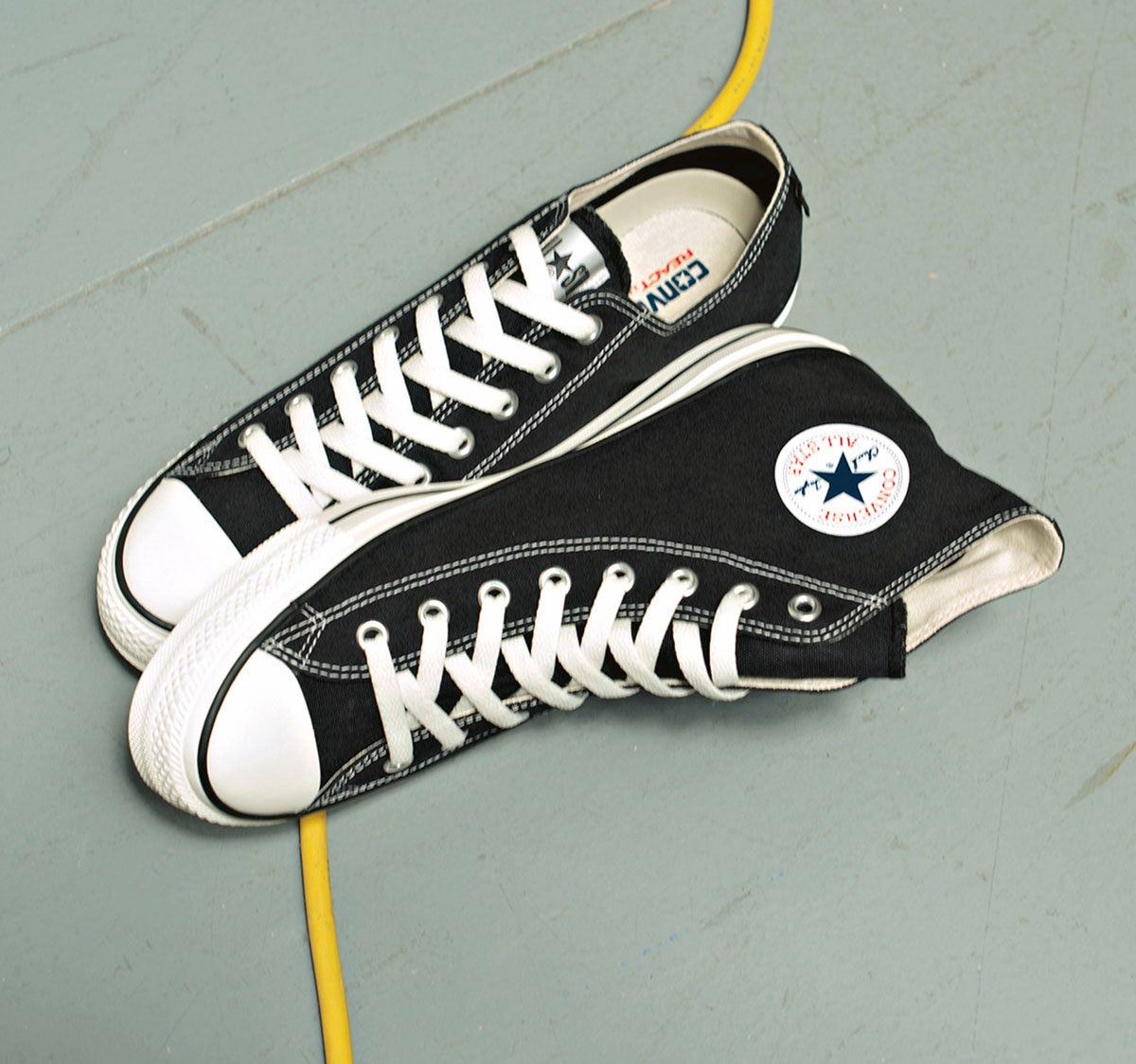 美品 CONVERSE ALL★STAR ダウンジャケット 中綿リアルダウン 黒