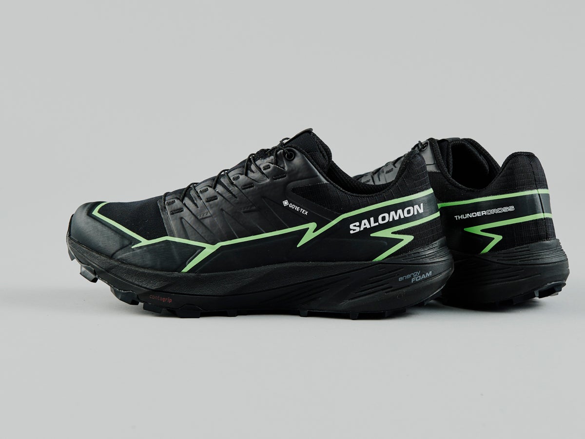 SALOMON Thunder cross gore-tex　サロモンのゴアテックススニーカー