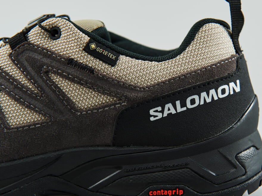 サロモンのゴアテックススニーカー　SALOMON X WARD LEATHER GORE-TEXのロゴ寄り