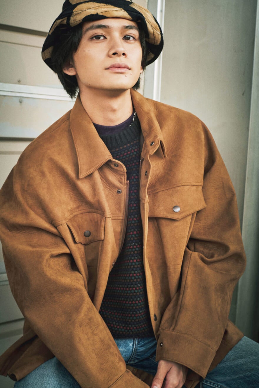 北村匠海が着こなすエコレザージャケット