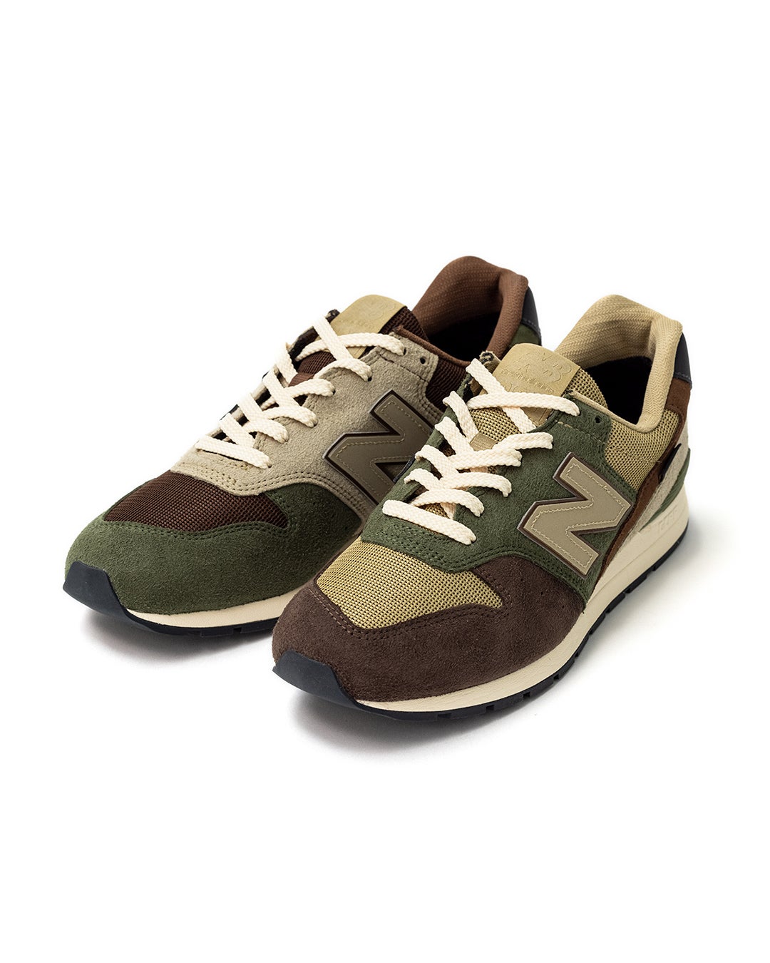 ビームス New Balance for BEAMS 『996』コラボスニーカー 正面