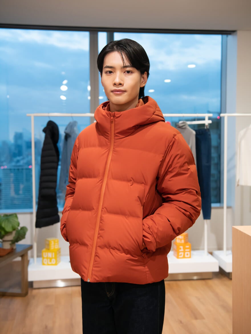 【M】UNIQLO ユニクロ シームレスダウンパーカ 2023AW 新品未使用