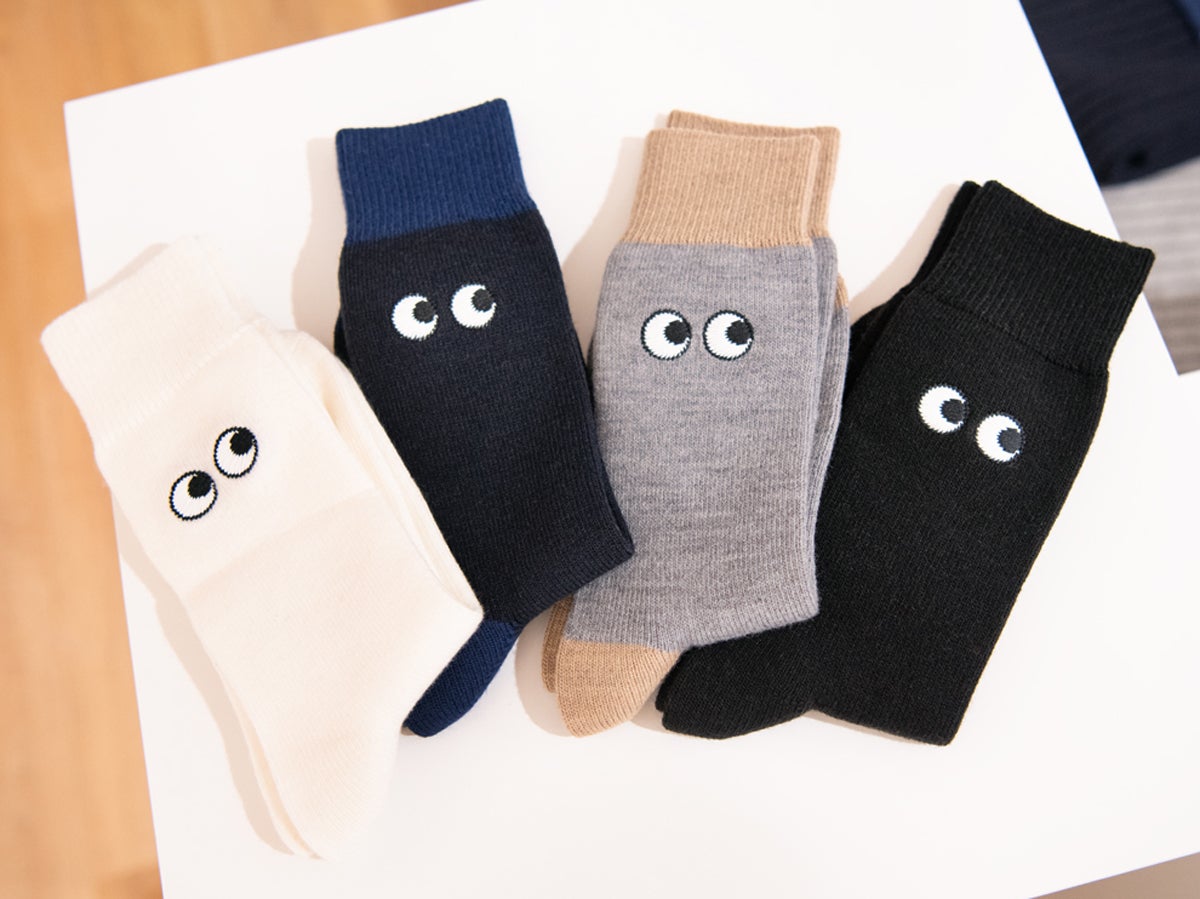 [Gallery]【ユニクロ】アニヤ・ハインドマーチコラボは「小物が可愛すぎてぜんぶ欲しい！」。服好きモデルが本音レビュー＆全アイテム紹介！［UNIQLO］