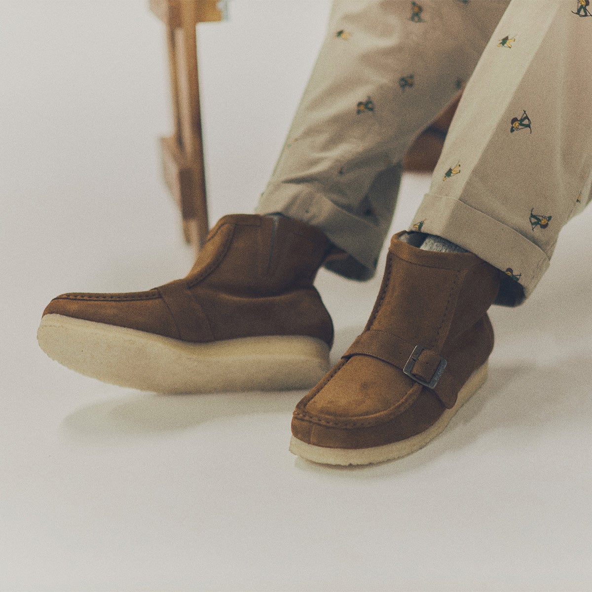 END. Clarks ORIGINALS BEAMS PLUS コラボ Walla Hi Strap