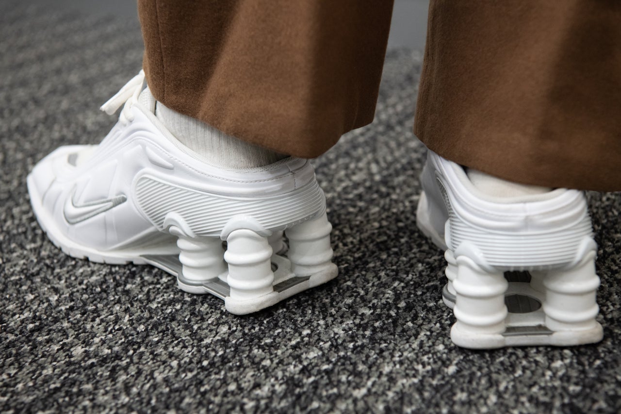 Martine Rose ×Nike Shox MR4 Mule バックスタイル