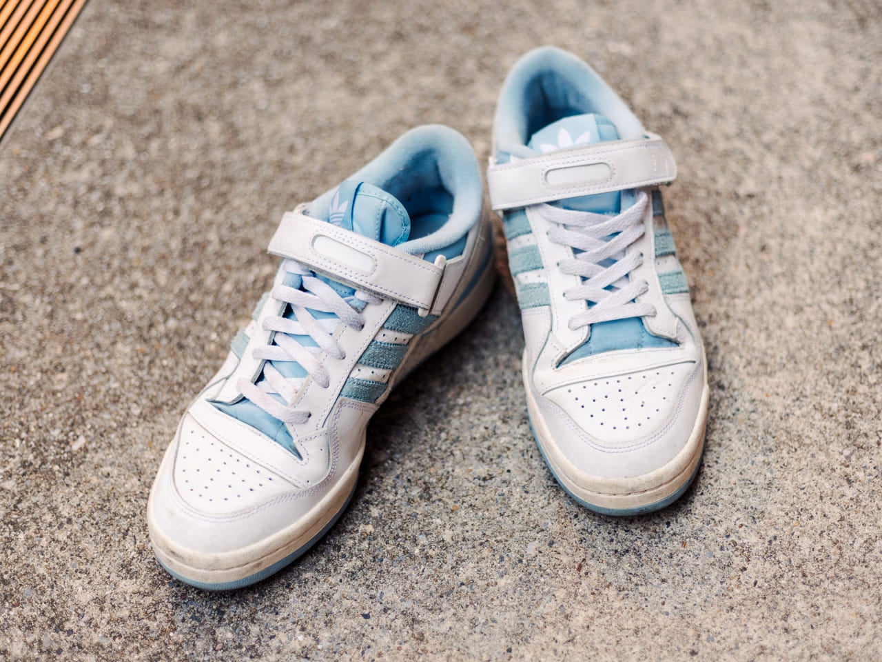 adidas forum 84 lg 水色 ライトブルー 正面 アディダス