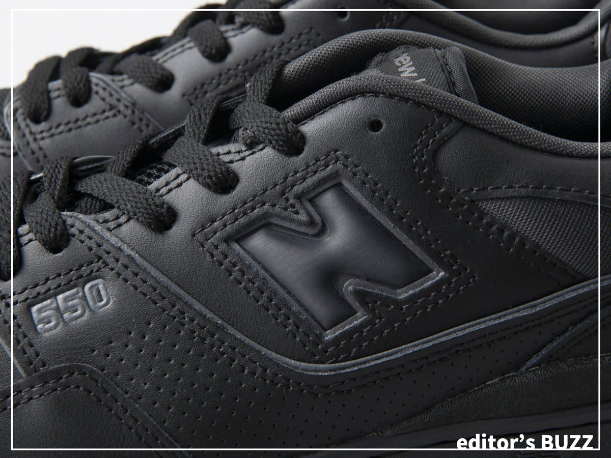 オールブラックのニューバランス「BB550」。バッシュっぽくないルックスが逆にいい！[編集者の愛用私物 #32]