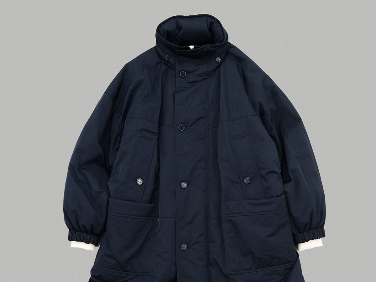 [Gallery]「ボッテガ・ヴェネタ」でいま狙うべきはダウンか中綿ジャケットか？ 大人なダークネイビーの機能美に惹かれて。