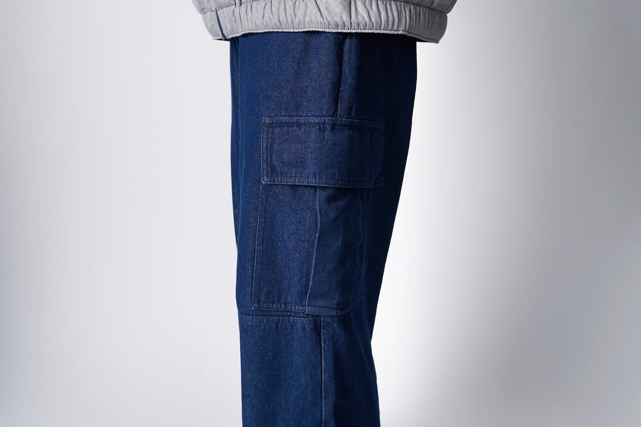 Dickies × BEAMSのジーンズ　サイドポケット