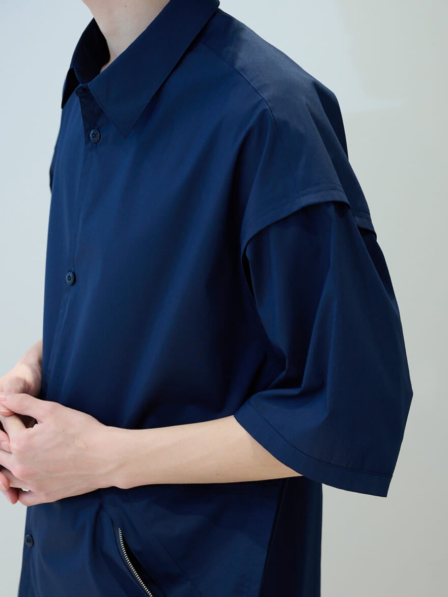 ジーユーとアンダーカバーのコラボ　レビュー　GU × UNDERCOVER　ジップポケットシャツ(5分袖) 　ネイビー　袖