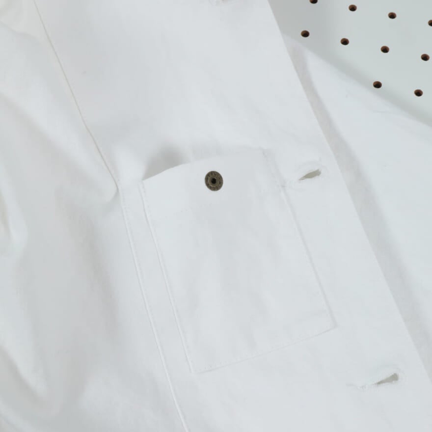 グランクの白シャツ　ポケット