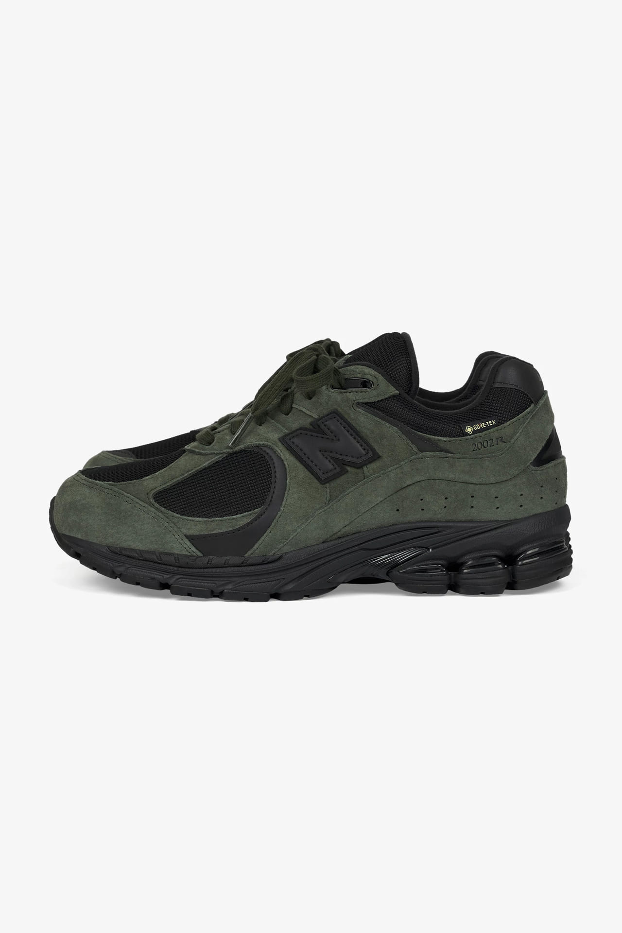 「JJJJound & New Balance The 2002R GORE-TEX®」New Balance（ニューバランス）　JJJound（ジョウンド）　スニーカー　ゴアテックス　コラボ　パイングリーン　側面２