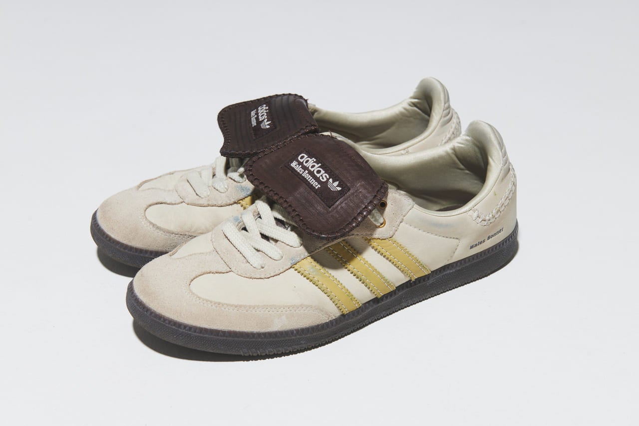 ローファー感覚で履けるアディダスとウェールズ・ボナーコラボ「サンバ」
