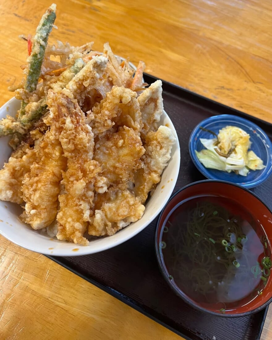 海鮮食堂   太陽(てぃーだ)の天丼