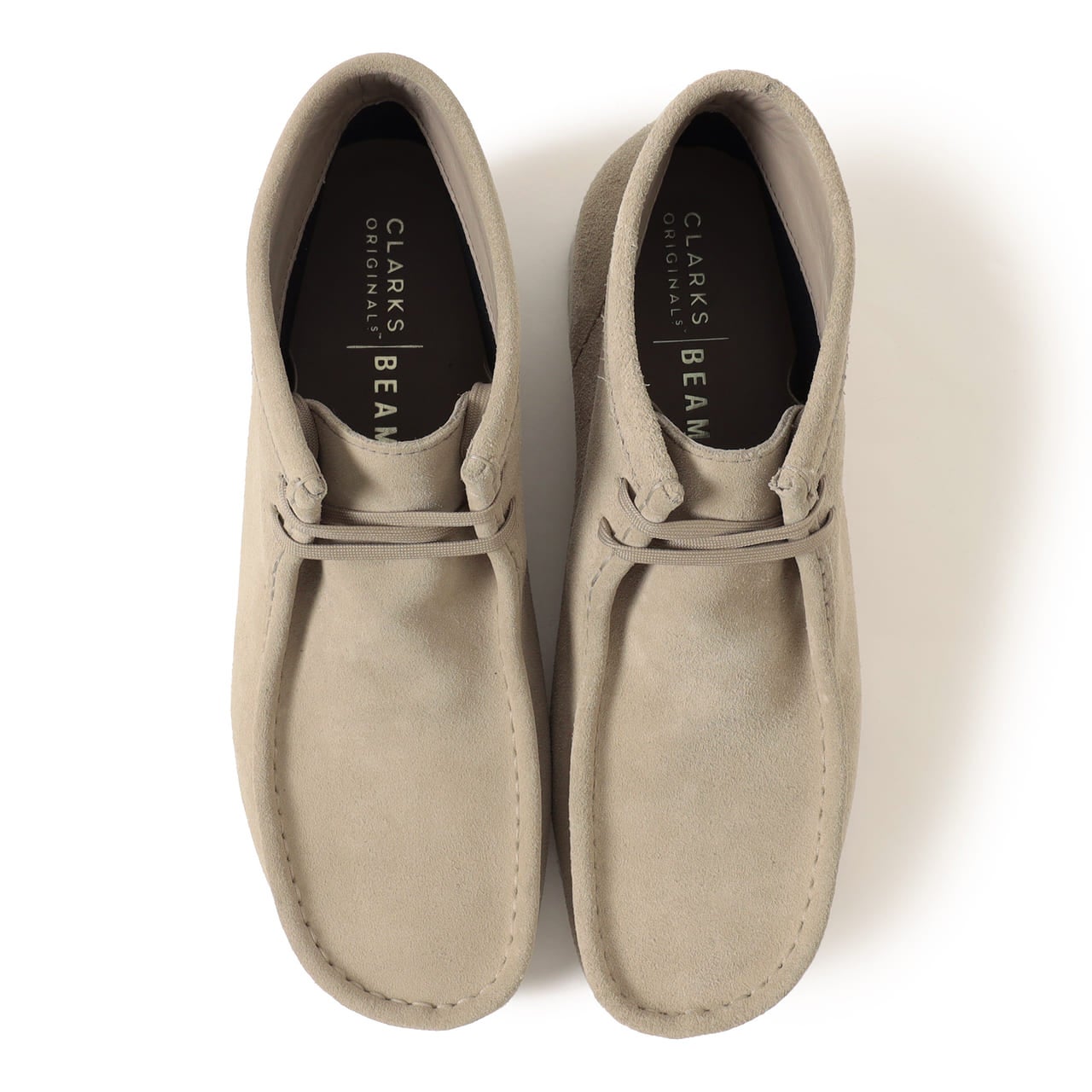 BEAMS　Clarks ORIGINALS　ビームス　クラークス オリジナル　ワラビー　ブーツ　ゴアテックス　俯瞰