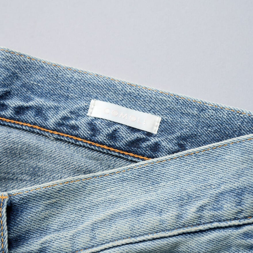 COMOLI DENIM 5P PANTSのブリーチ