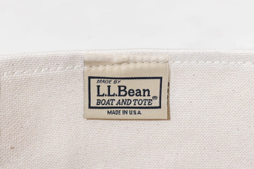 エル・エル・ビーンの永久定番名品「ボート・アンド・トート」の80周年記念モデル　タグ