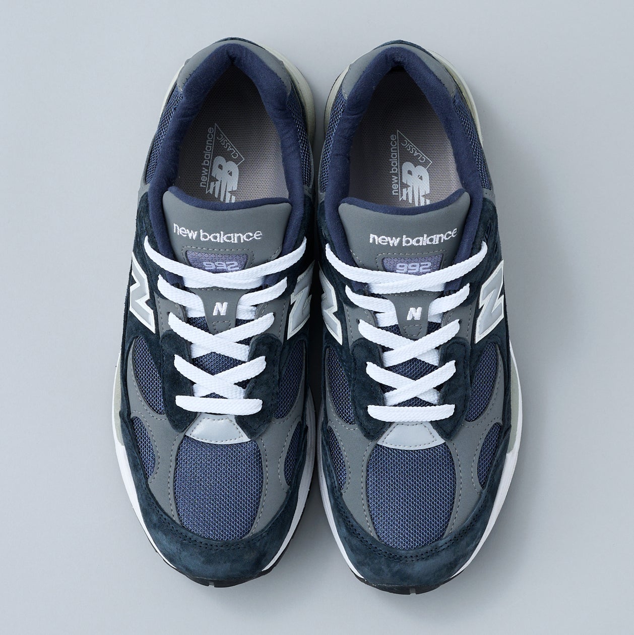 New Balance「992」3