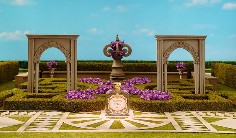 サンタ・マリア・ノヴェッラの新作香水「アイリス」のイメージ画像