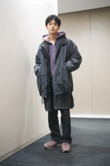 [髙橋 大翔] 「アディダスのピンクスニーカーで遊びを効かせた、“都会的なアメカジ”スタイル！」【メンズノンノモデルの私服スナップ】