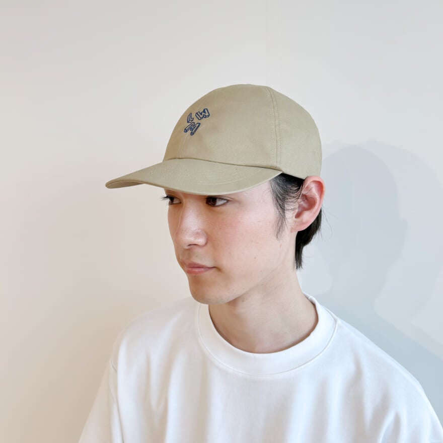 ユニクロのライフウェアマガジン LifeWear magazine 刺繍UVカットツイルキャップの試着&本音デビュー サイド