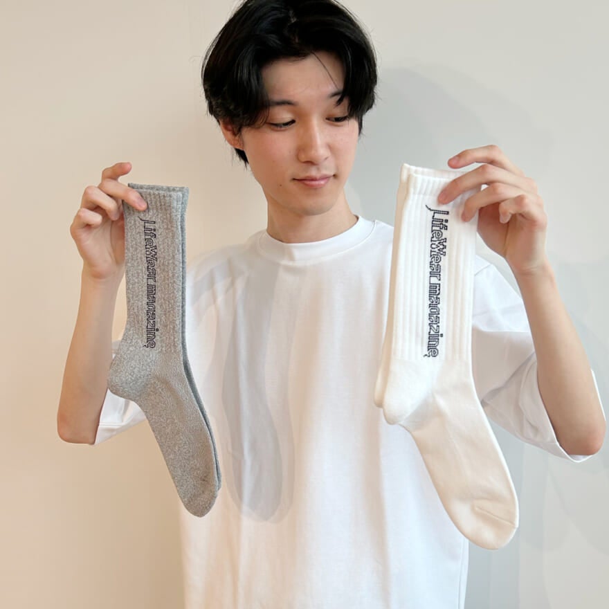 ユニクロのライフウェアマガジン LifeWear magazineパイルソックス (2足組)WHITE & GRAYの試着&本音レビュー