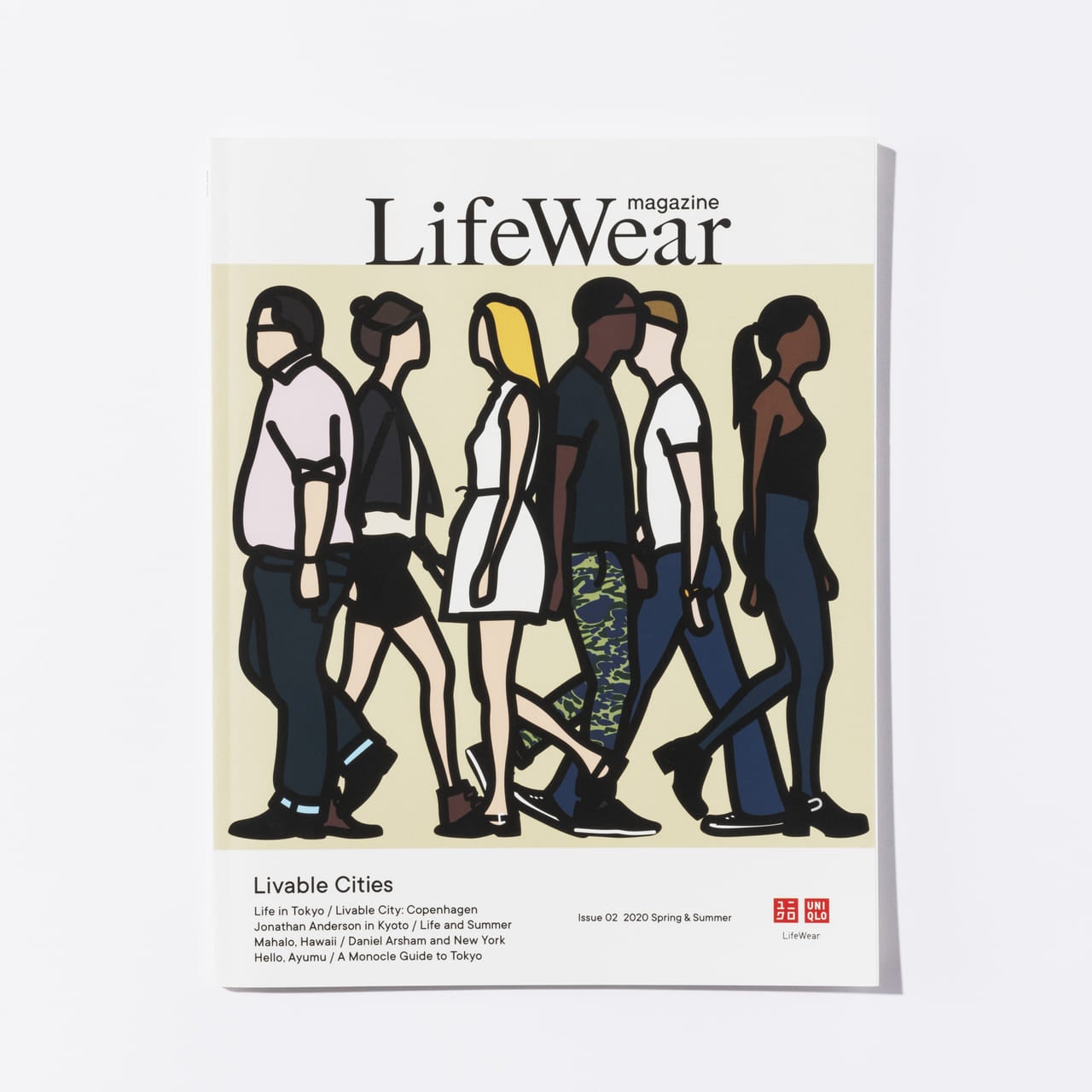 ユニクロが掲げるコンセプト「LifeWear」を伝える『LifeWear magazine』。第2号