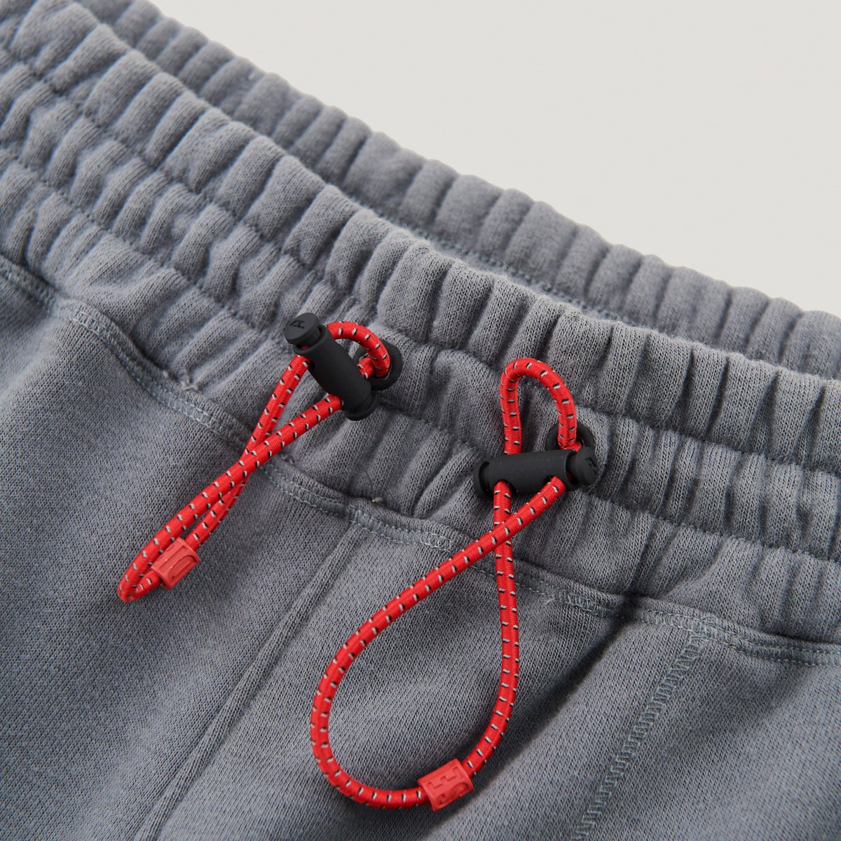 ディーゼル スポーツの Sweatpants with reflective logo bands　スウェットパンツ　ウエストゴム