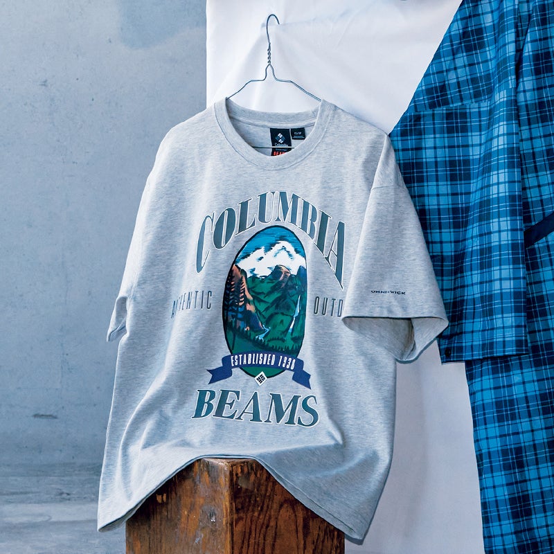 Columbia × BEAMSのTシャツ
