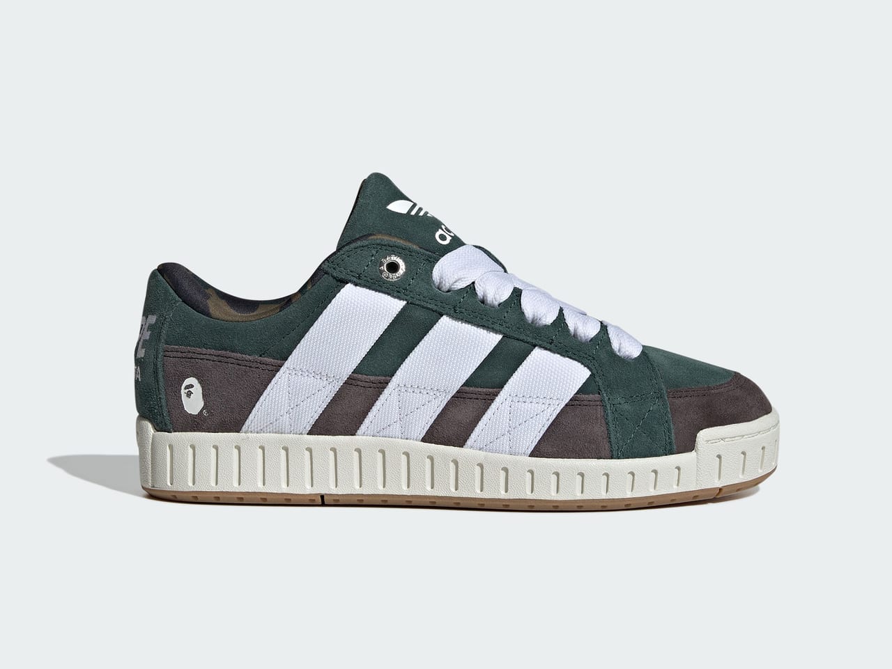 adidas Originals A BATHING APE® コラボ アディダス　ベイプ　コラボ　スニーカー　側面