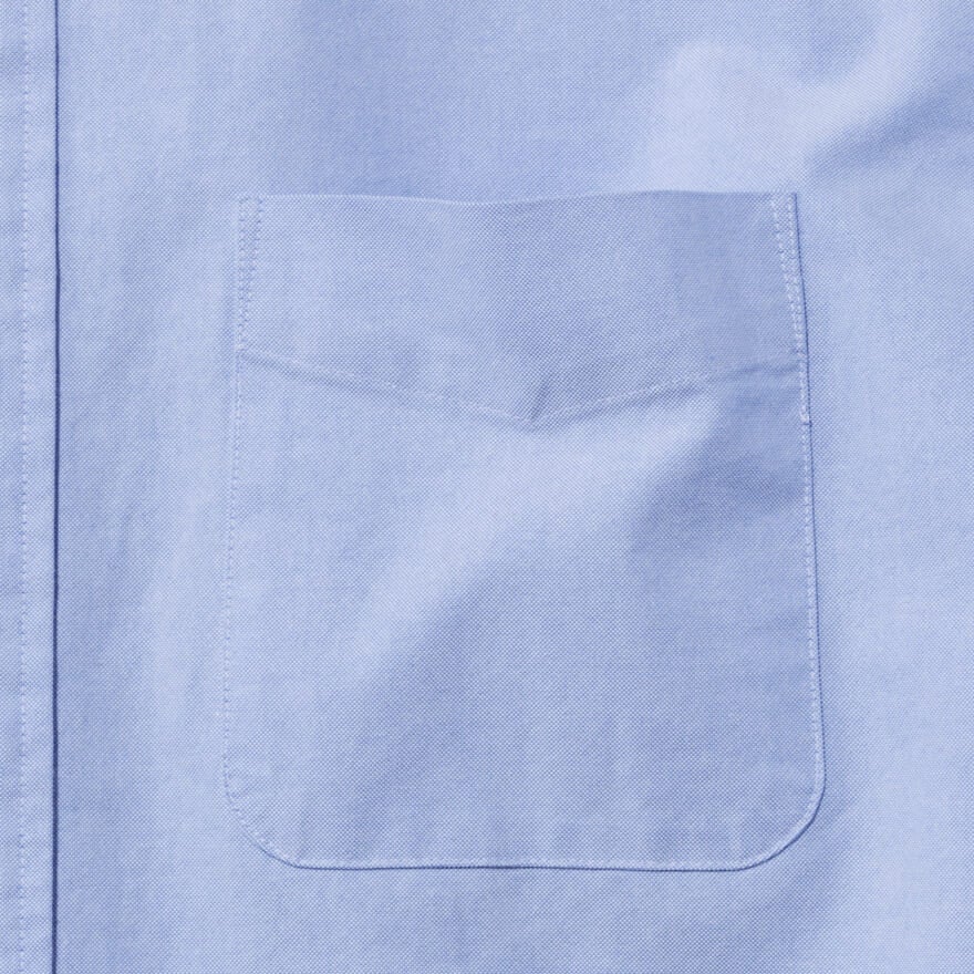 ユニクロのオックスフォードシャツ（長袖）　ブルー　胸ポケット