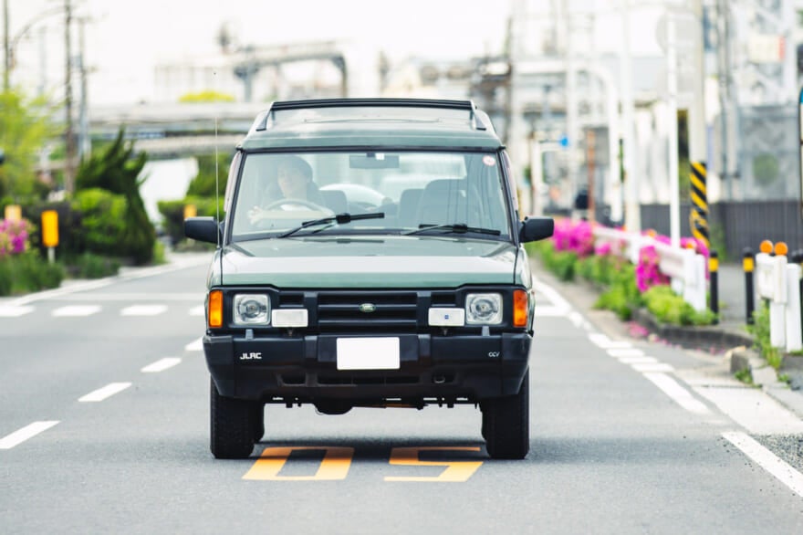 LAND ROVER DISCOVERY／ランドローバー ディスカバリー フロントビュー