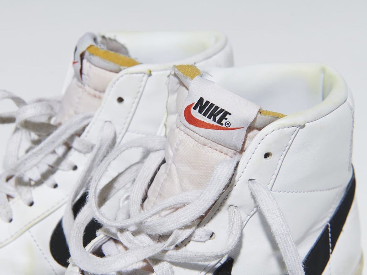 [Gallery]オシャレな人が買ってよかった「ナイキ」のスニーカー１０選。シュプリームコラボ、復刻エア ジョーダン、オールブラック…