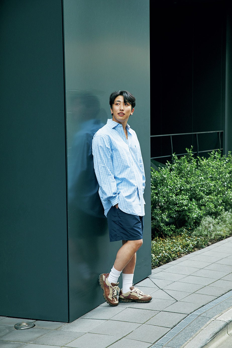 NIKE × JACQUEMUS コラボスニーカー ナイキ ジャックムス コラボスニーカー 着こなし2