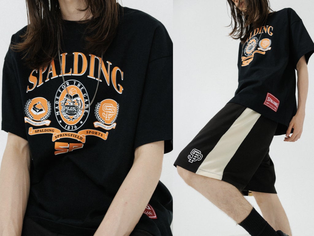 「アダム エ ロぺ」から「スポルディング」との別注Tシャツ＆ショーツが全３型で登場！特別に制作されたカレッジロゴは主役級の存在感！