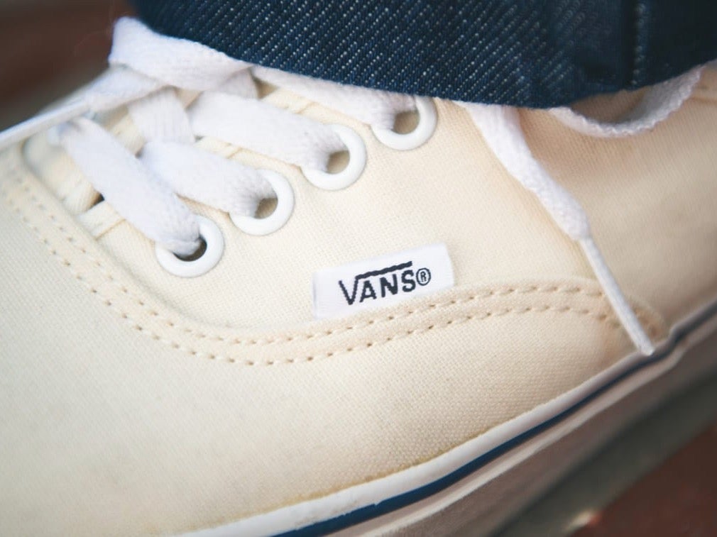 夏はシンプルな「ヴァンズ」が履きたくて。服好きがハマるクラシックな愛用スニーカーと正解着こなし４選。